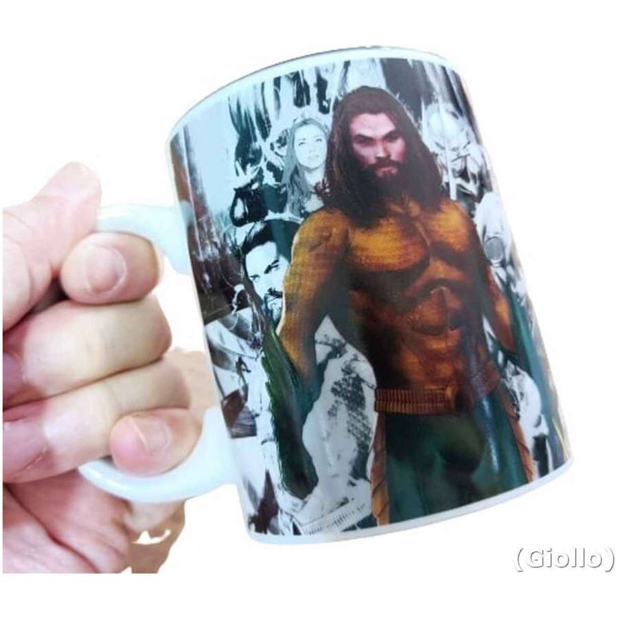 caneca de porcelana aquaman - 300 ml disney marvel zona criativa